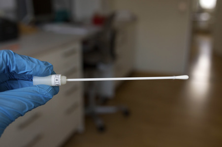 Symbolfoto Coronatest