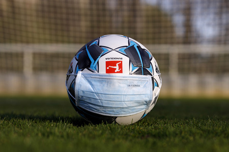 Symbolbild Absage Bundesliga wegen Coronavirus