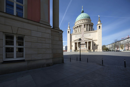Eingeschränkter Oster-Gottesdienst wegen Corona-Krise in Potsdam