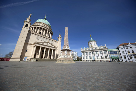Eingeschränkter Oster-Gottesdienst wegen Corona-Krise in Potsdam