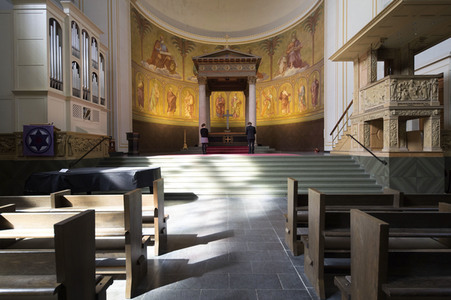Eingeschränkter Oster-Gottesdienst wegen Corona-Krise in Potsdam