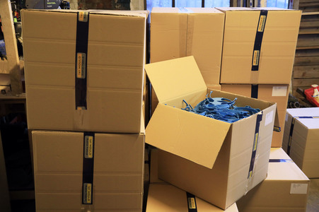 Wissenschaftsladen Potsdam e.V. druckt mit dem 3D Drucker Gesichtsschilder