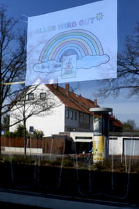 Fensterbilder in einer Grundschule in Hannover