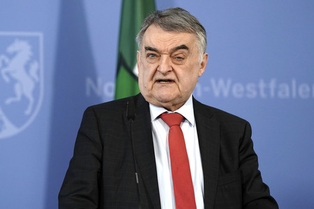 Pressekonferenz zur NRW Soforthilfe in Düsseldorf