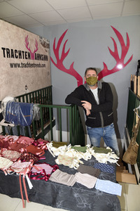 Sonderöffnung des Dirndl-Ladens 'TrachtenWahnsinn' in Germering