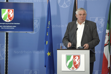 Pressebriefing zur aktuellen Lage in der Coronakrise in Düsseldorf