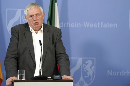 Pressebriefing zur aktuellen Lage in der Coronakrise in Düsseldorf