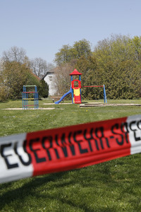 Symbolfoto Spieplatzsperrung