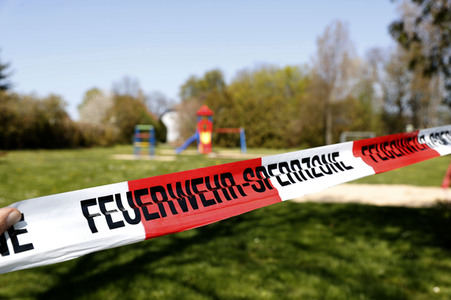 Symbolfoto Spieplatzsperrung