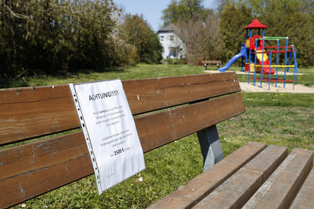 Symbolfoto Spieplatzsperrung