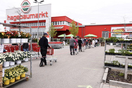 Symbolfoto Öffnung der Gartencenter und Baumärkte in Bayern