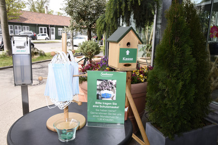 Symbolfoto Öffnung der Gartencenter und Baumärkte in Bayern