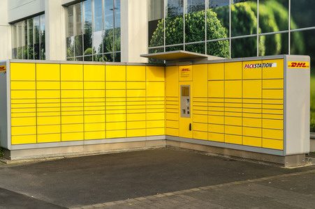 Symbolfoto DHL Packstation