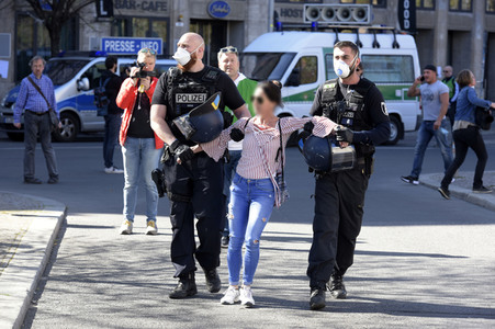 4. Verschwörungstheoretiker-Protest in Berlin