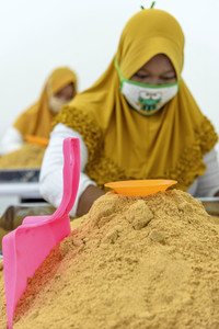 Kokosblütenzuckerproduktion in Yogyakarta