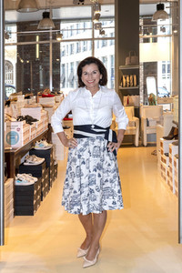 Wiedereröffnung der Boutique 'Luxus Clever' in Hamburg