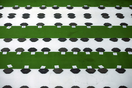 Schließung der Behelfs-Leichenhalle in Madrid