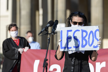 Demonstration für die Evakuierung der griechischen Flüchtlingslager in Berlin