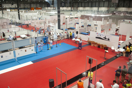 Lesung im Corona Behelfskrankenhaus in Madrid