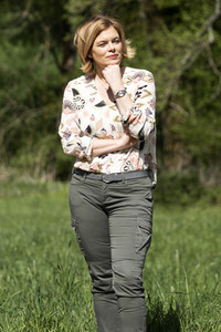 Julia Klöckner besichtigt Wald-Wiederaufforstungsfläche in Rehberg