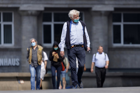 Symbolfoto Maskenpflicht