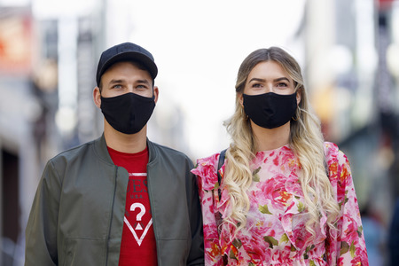 Symbolfoto Maskenpflicht