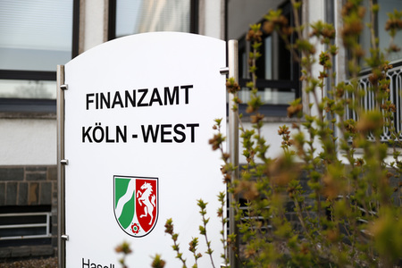 Symbolfoto Finanzamt