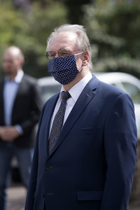 Pressegespräch mit den Ministerpräsidenten Kretschmer und Haseloff in Halle