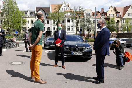 Pressegespräch mit den Ministerpräsidenten Kretschmer und Haseloff in Halle