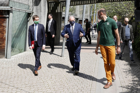 Pressegespräch mit den Ministerpräsidenten Kretschmer und Haseloff in Halle