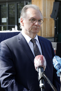 Pressegespräch mit den Ministerpräsidenten Kretschmer und Haseloff in Halle