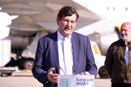 Ankunft von Corona-Schutzmaterialien aus China in Hannover