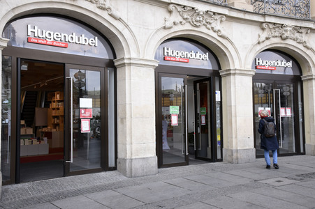 Symbolfoto Ladenöffnungen nach Lockerung der Corona-Beschränkungen