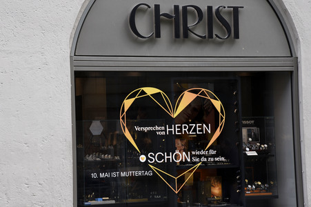 Symbolfoto Ladenöffnungen nach Lockerung der Corona-Beschränkungen