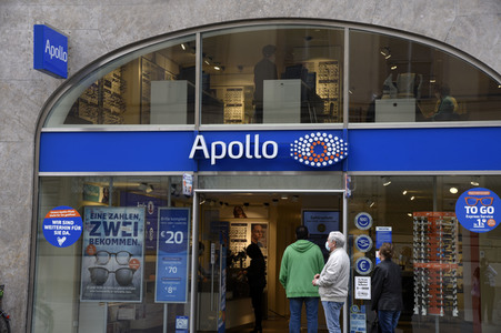 Symbolfoto Ladenöffnungen nach Lockerung der Corona-Beschränkungen