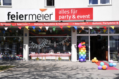 Symbolfoto Ladenöffnungen nach Lockerung der Corona-Beschränkungen