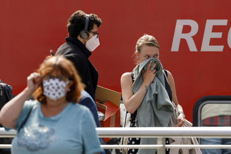 Symbolfoto Maskenpflicht