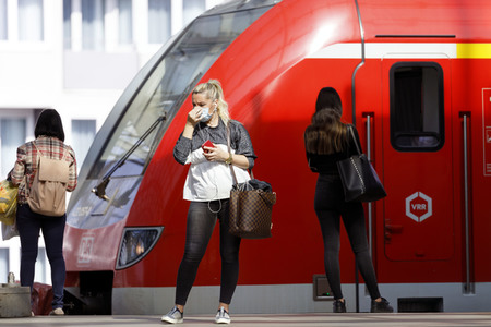 Symbolfoto Maskenpflicht