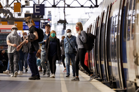 Symbolfoto Maskenpflicht