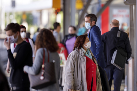 Symbolfoto Maskenpflicht