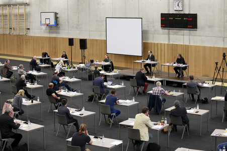 Sitzung des Görlitzer Stadtrats nach Corona-Schutzverordnung in Görlitz