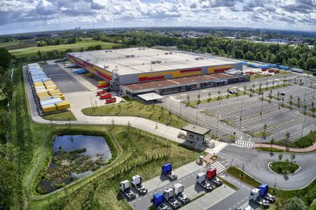 Das Amazon Logistics Paketzentrum in Garbsen