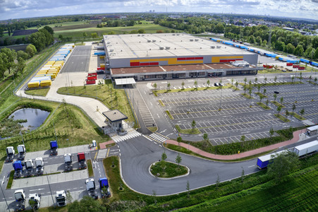 Das Amazon Logistics Paketzentrum in Garbsen