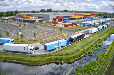 Das Amazon Logistics Paketzentrum in Garbsen