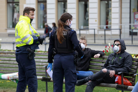 Polizeikontrollen zur Einhaltung der Corona-Schutzmassnahmen in Görlitz