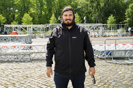 Aufbau für Autokonzerte in Hannover