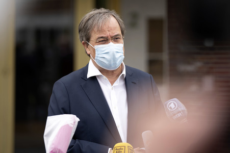 Armin Laschet besucht das Ford-Werk in Köln