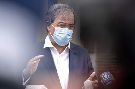 Armin Laschet besucht das Ford-Werk in Köln