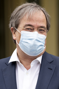 Armin Laschet besucht das Ford-Werk in Köln