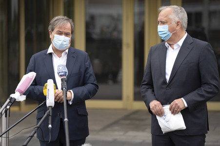 Armin Laschet besucht das Ford-Werk in Köln